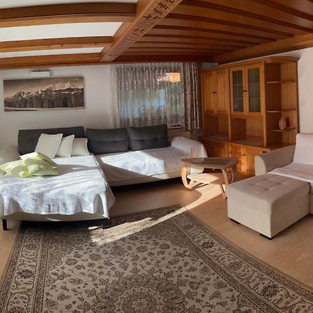 Haus Waldrand Apartamento Oberndorf in Tirol Exterior foto