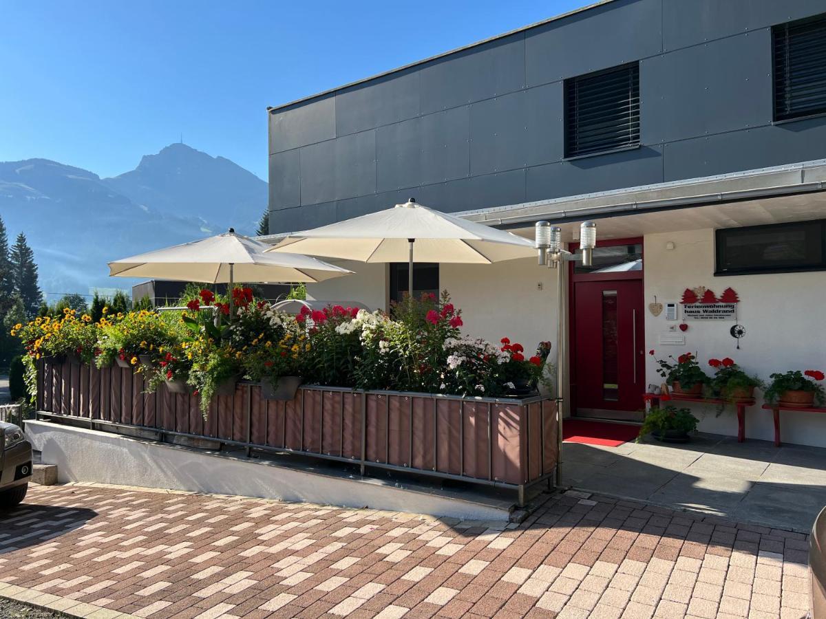 Haus Waldrand Apartamento Oberndorf in Tirol Exterior foto