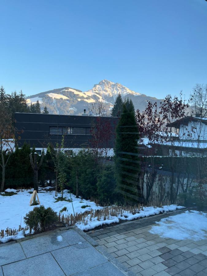 Haus Waldrand Apartamento Oberndorf in Tirol Exterior foto